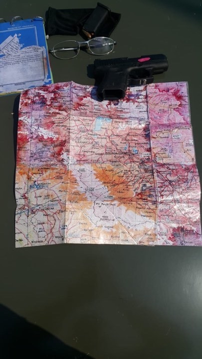 Pictures, PAF downs Indian aircraft, pilots held captive 