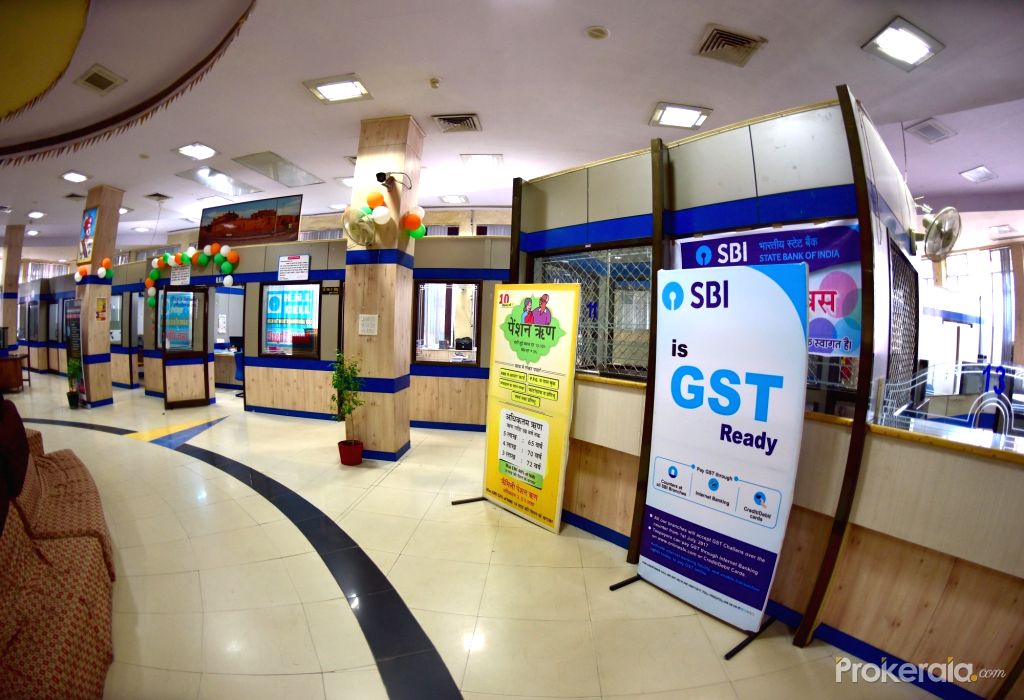 no staff in banks 