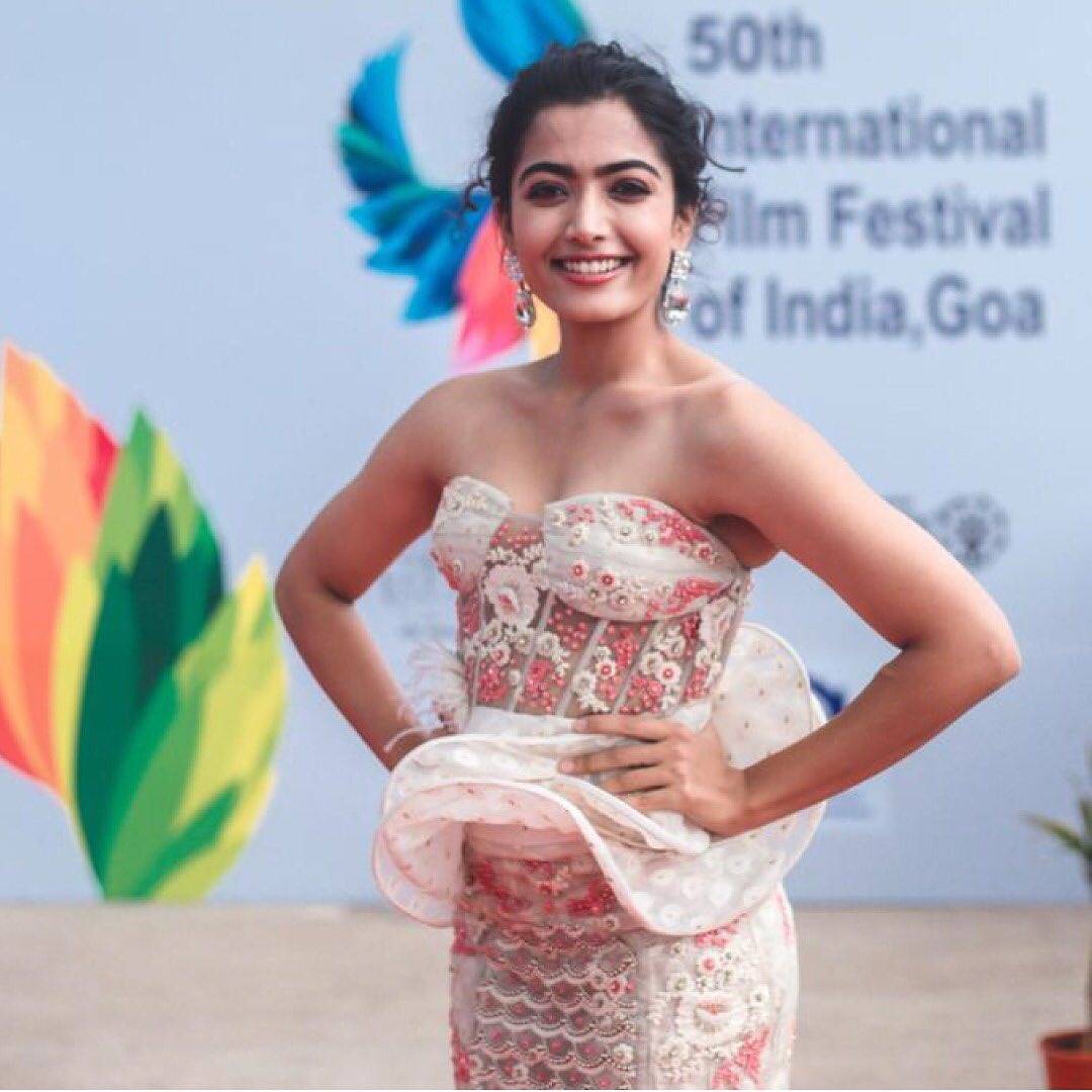 rashmika sarileru nekevvaru heroine 