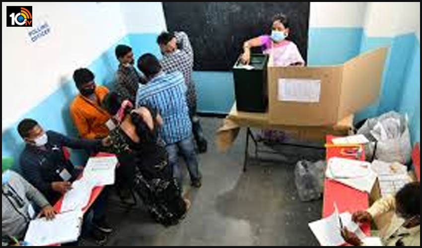 https://10tv.in/telangana/greater-election-over-approximately-40-polling-filed-155831.html