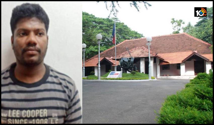 https://10tv.in/crime/kerala-welding-worker-poses-as-city-police-commissioner-arrested-184935.html