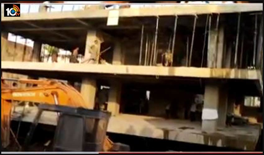 Illegal Structures Demolition : టీడీపీ నేత పల్లా శ్రీనివాసరావు షాపింగ్‌ కాంప్లెక్స్‌ కూల్చివేత
