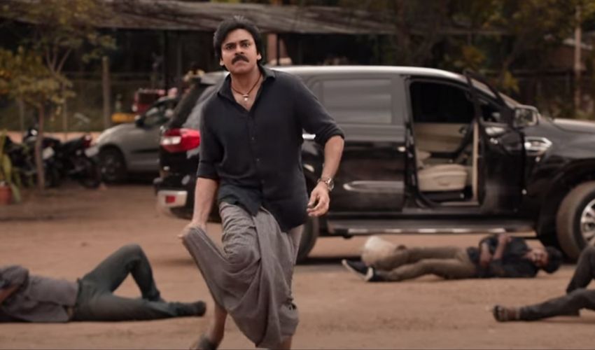 https://10tv.in/movies/power-star-pawan-kalyan-is-coming-with-bheemla-nayak-theaters-are-in-josh-359436.html