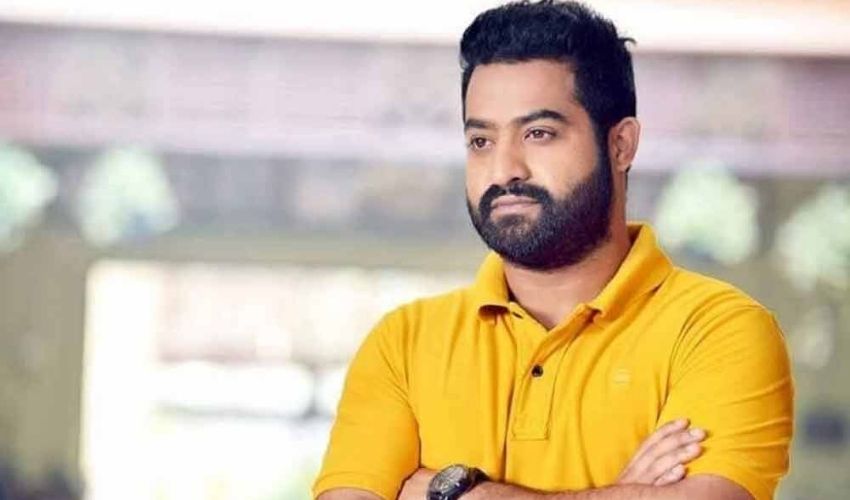 https://10tv.in/movies/jr-ntr-birthday-in-two-days-fans-eagerly-waiting-for-movie-updates-428785.html