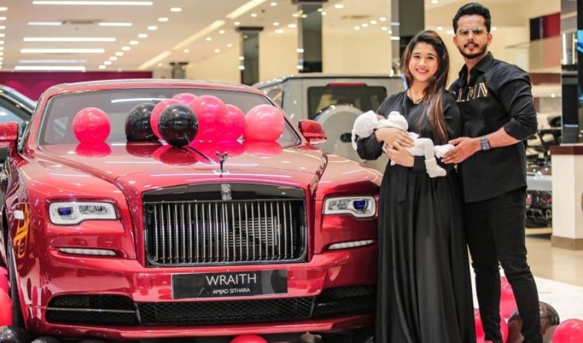 https://10tv.in/international/young-indian-expat-bbc-ceo-in-uae-surprises-wife-on-her-birthday-with-dh1-6m-rolls-royce-gift-286592.html