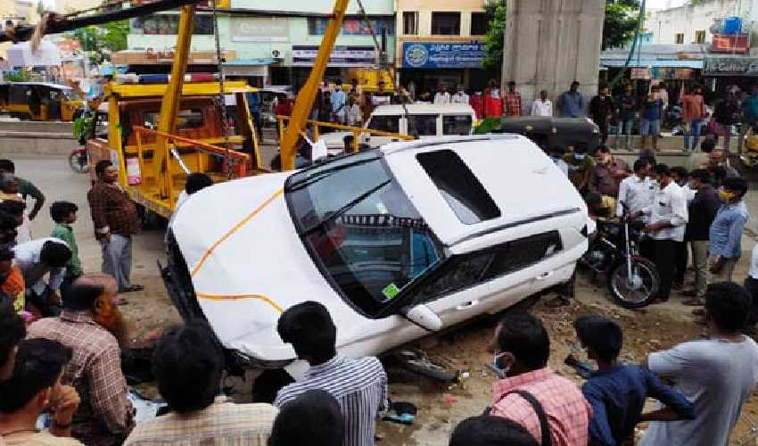 https://10tv.in/crime/new-car-accident-in-tirupati-304624.html
