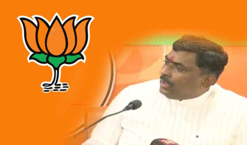 https://10tv.in/national/brahmins-and-baniyas-are-in-my-two-pockets-bjp-leader-on-why-seek-caste-based-votes-306427.html