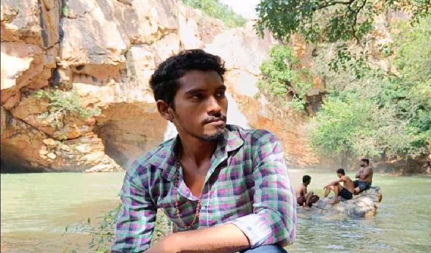 https://10tv.in/crime/young-man-died-at-siddeswara-kona-waterfalls-area-328804.html