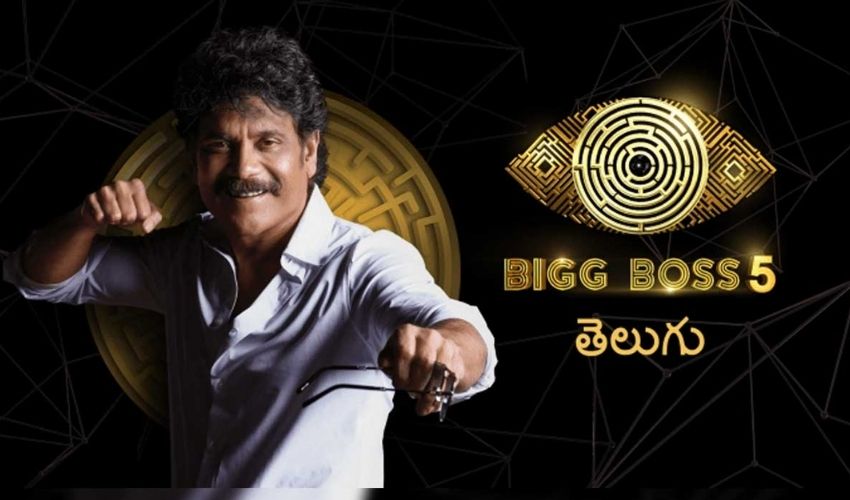 https://10tv.in/movies/bigg-boss-title-only-for-gents-333502.html