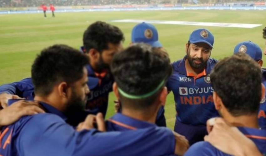 https://10tv.in/sports/bcci-announces-indias-18-member-squad-for-upcoming-white-ball-series-against-west-indies-359115.html