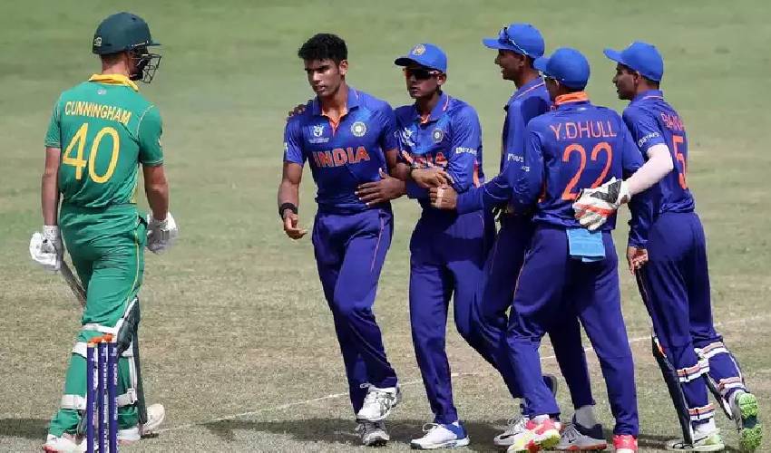 https://10tv.in/sports/dhull-ostwal-help-ind-beat-sa-by-45-runs-in-opener-353127.html