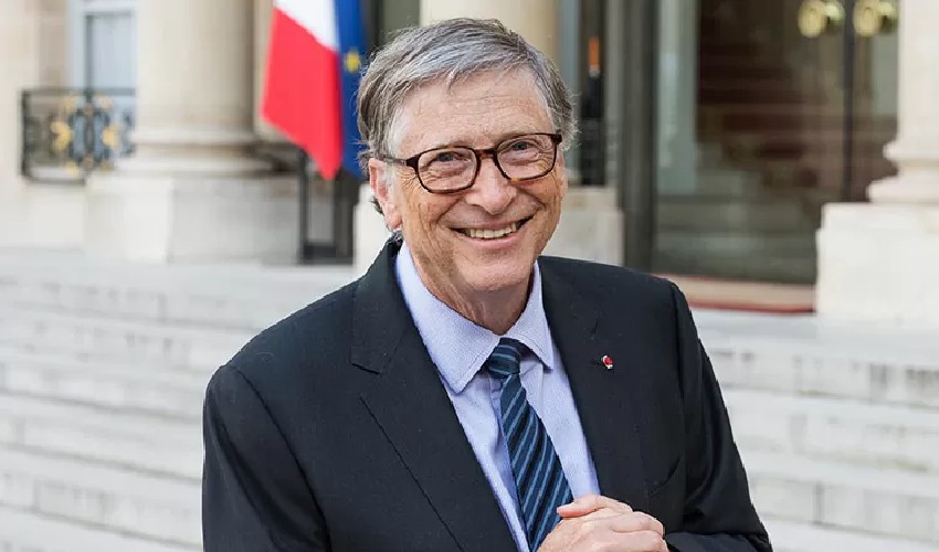 Bill Gates: ఓమిక్రాన్ రోగనిరోధక శక్తిని పెంచుతుందన్న బిల్ గేట్స్