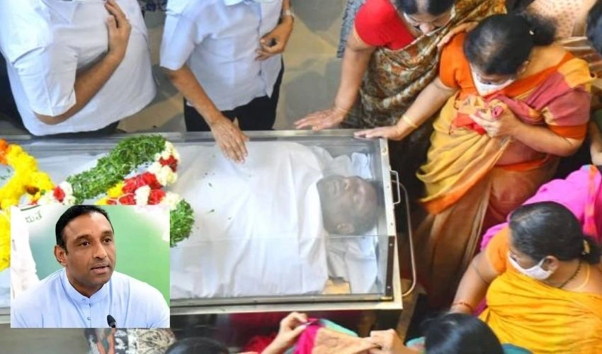 https://10tv.in/andhra-pradesh/cm-jagan-handed-over-the-responsibility-of-gautam-reddys-funeral-to-the-ministers-374711.html