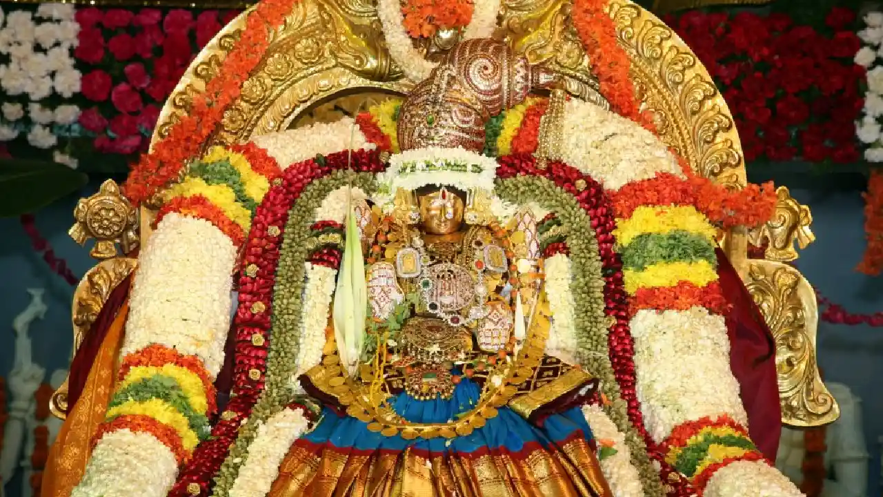 https://10tv.in/spiritual/ugadi-asthanam-on-april-2nd-at-tiruchanur-ammavari-temple-396852.html