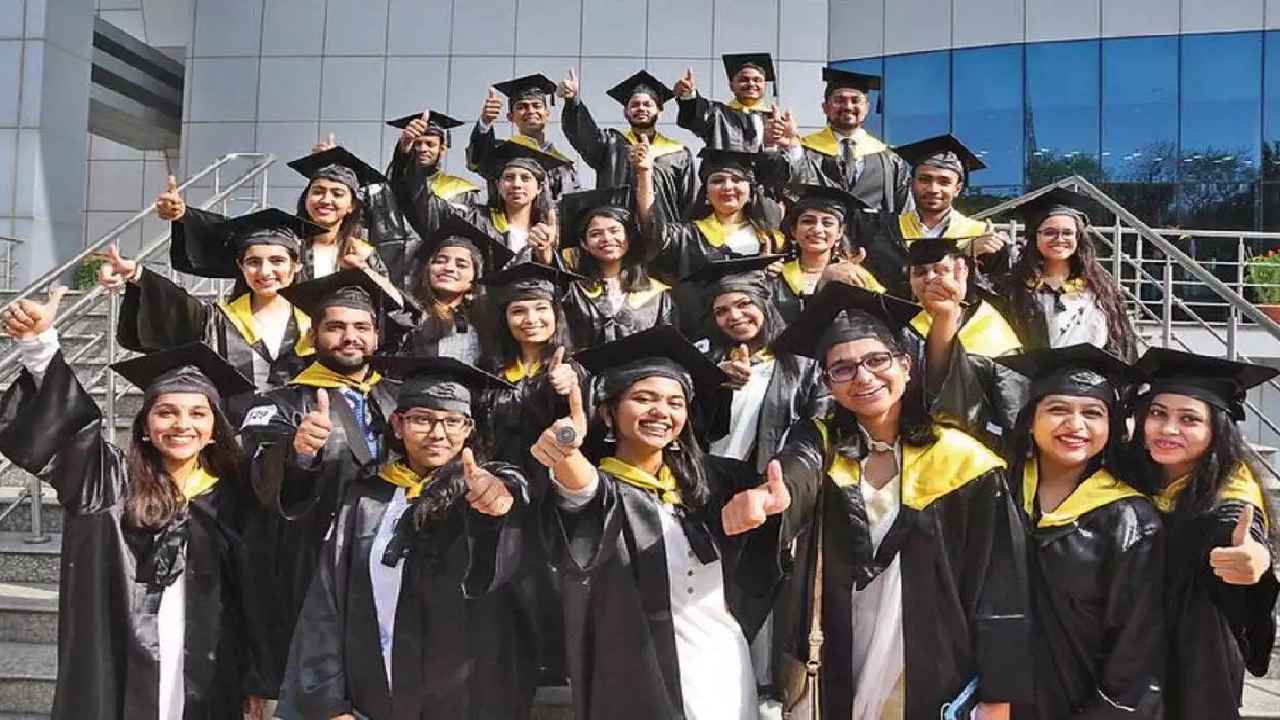 https://10tv.in/national/students-pakistan-degrees-are-not-recognised-ugc-aicte-415187.html