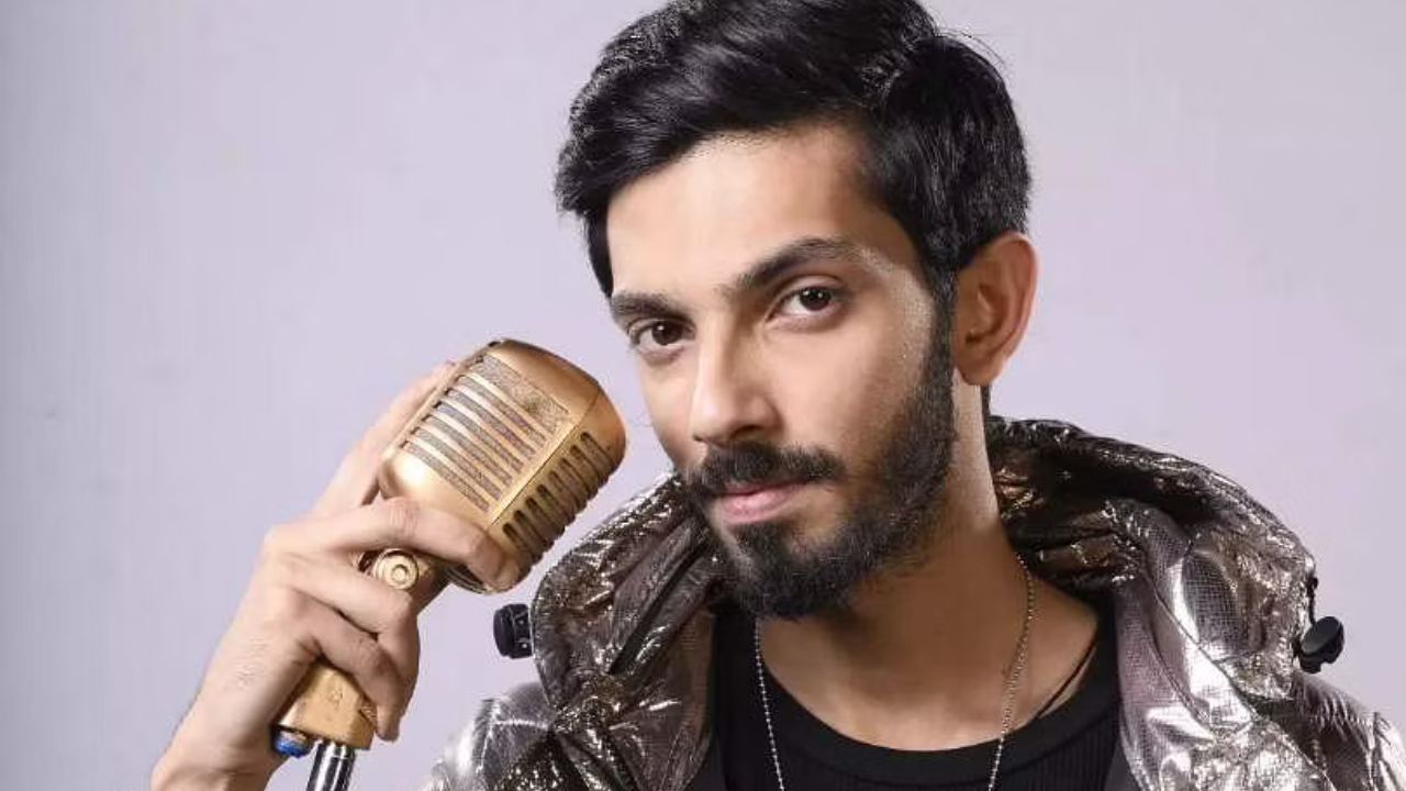 https://10tv.in/movies/anirudh-tryng-to-get-break-in-tollywood-433800.html