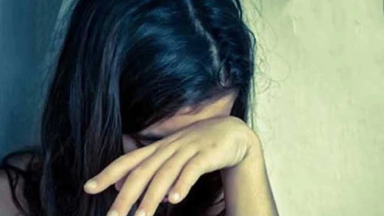 https://10tv.in/national/13-year-old-girl-kidnapped-raped-by-neighbour-in-bharatpur-423630.html