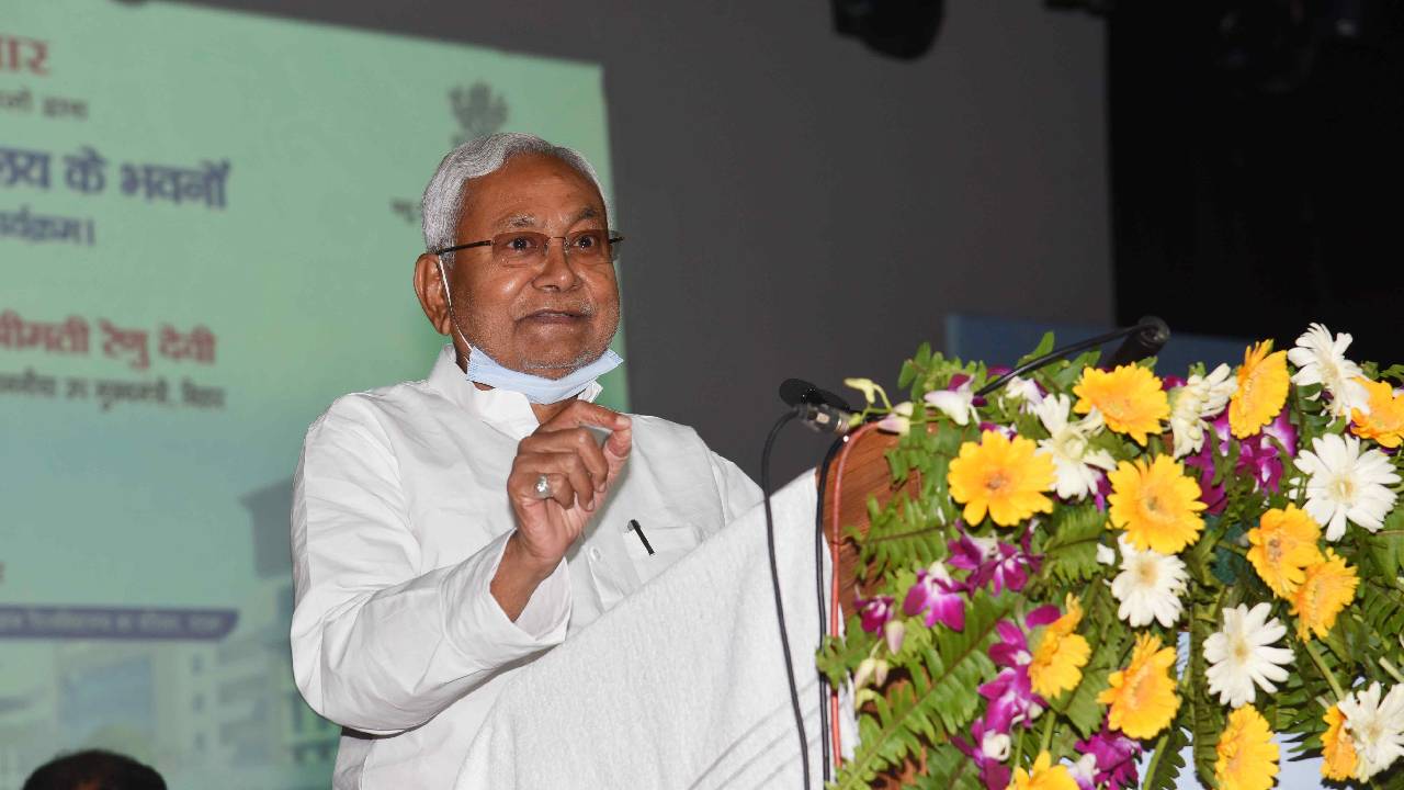 https://10tv.in/national/at-engineering-college-there-was-no-girl-in-our-class-it-seemed-so-bad-says-bihar-cm-nitish-kumar-432248.html