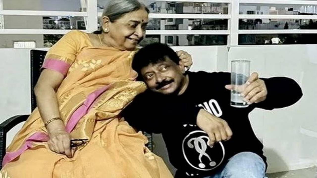https://10tv.in/movies/rgv-special-tweet-on-mothers-day-with-his-mother-photo-422981.html