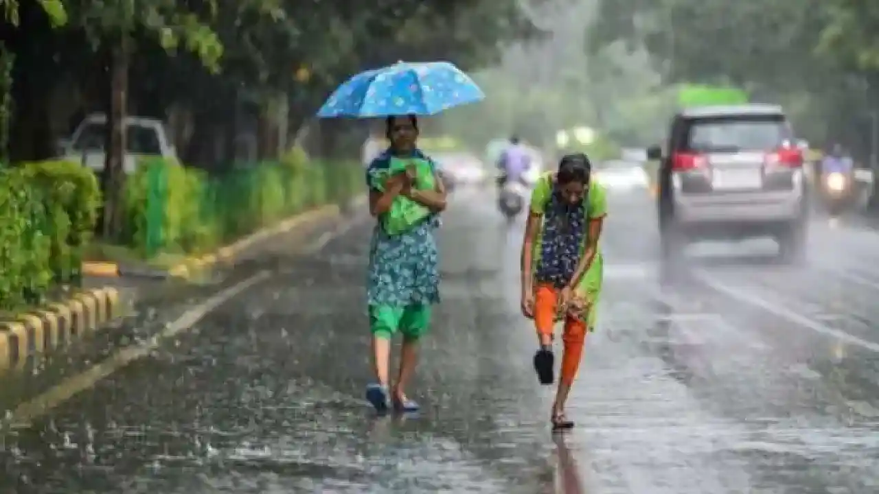 Telangana Rains : హైదరాబాద్‌తో సహా పలు జిల్లాలకు వర్ష సూచన