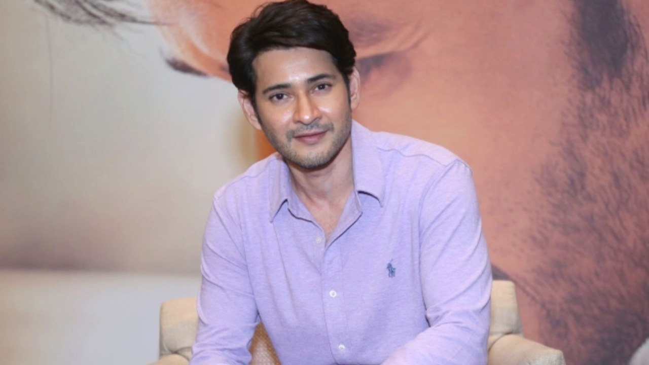 https://10tv.in/movies/mahesh-babu-to-start-trivikram-movie-with-action-sequence-446382.html