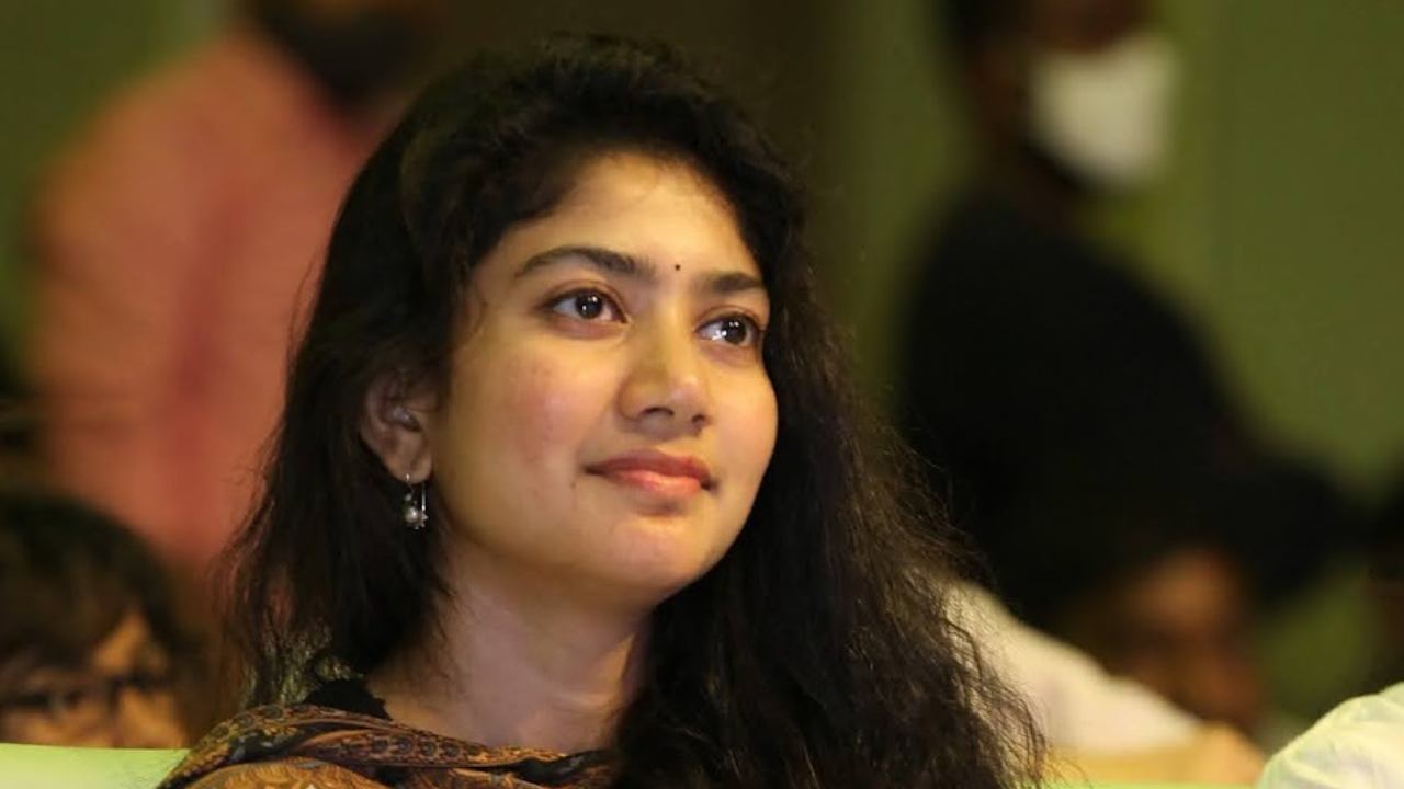 https://10tv.in/movies/sai-pallavi-clarification-on-controversial-comments-446876.html