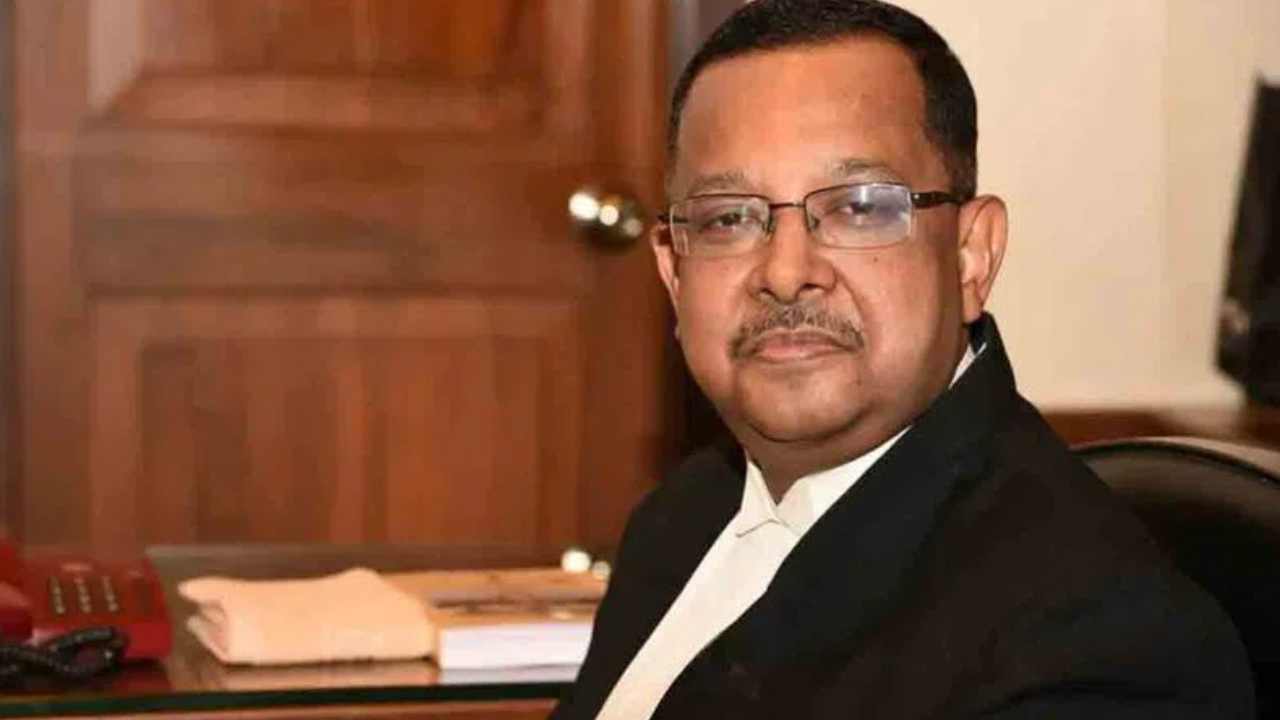 https://10tv.in/telangana/justice-ujjal-bhuyan-has-been-appointed-as-the-chief-justice-of-the-telangana-high-court-447107.html