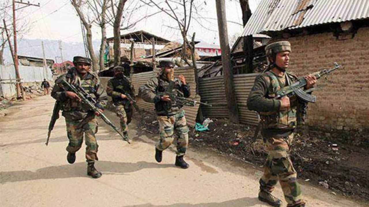 https://10tv.in/latest/kashmiri-pandits-would-be-moved-to-safer-locations-438584.html