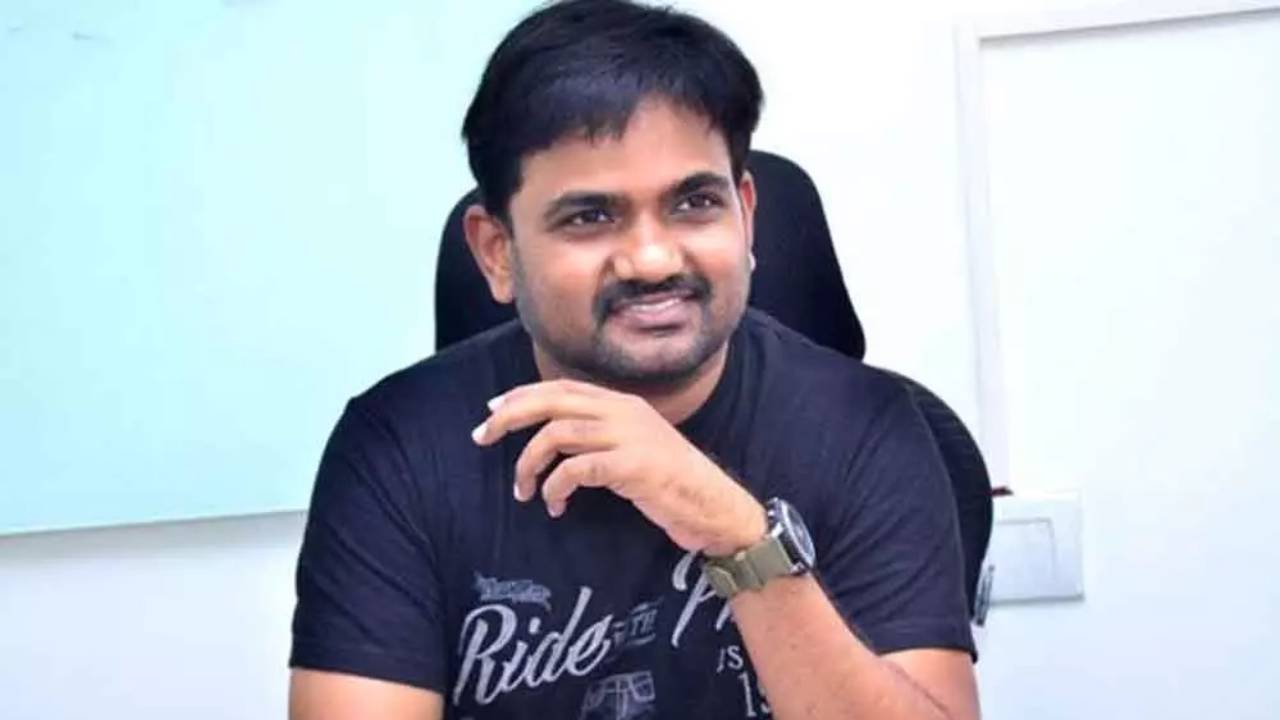 https://10tv.in/movies/director-maruthi-comments-on-other-language-actors-451034.html