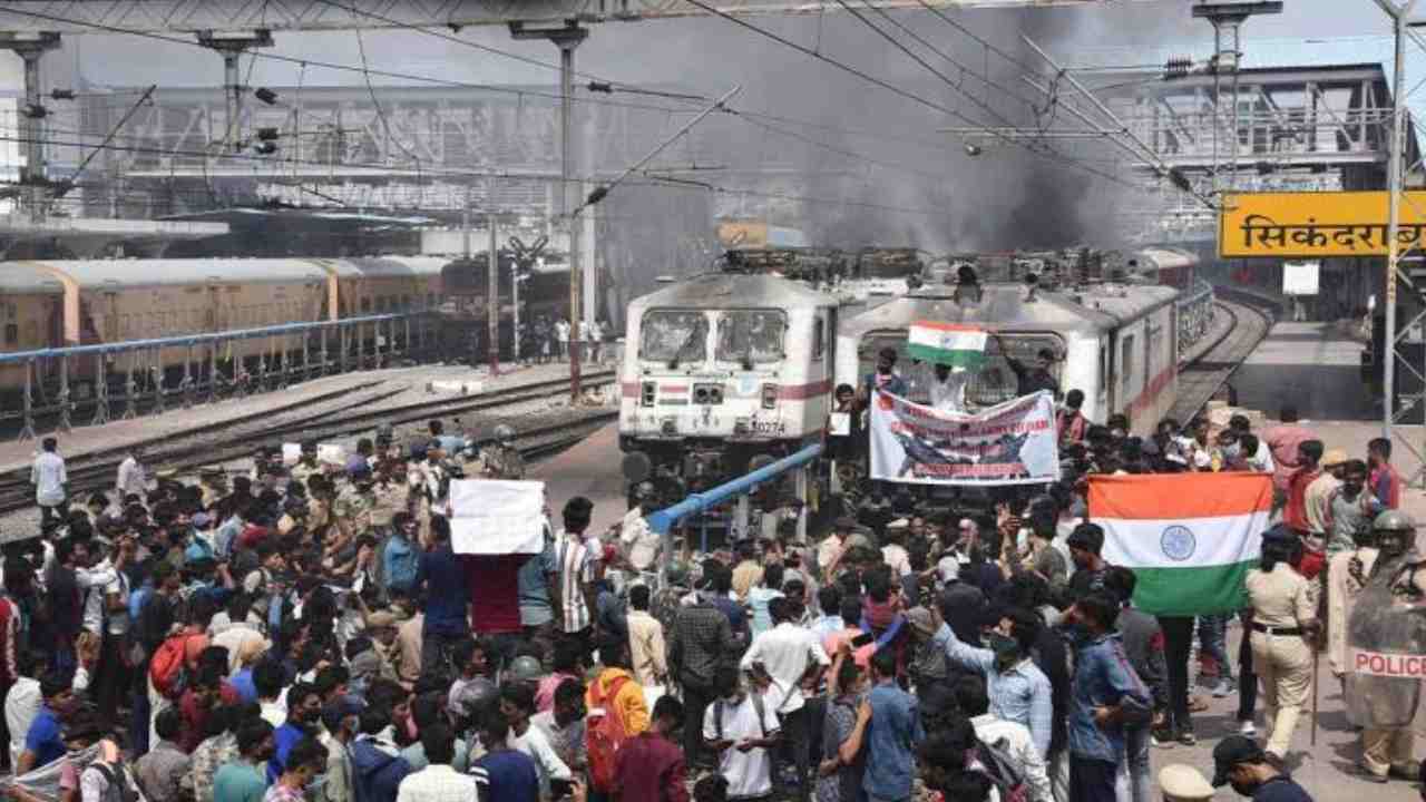 https://10tv.in/telangana/secunderabad-railway-station-violence-case-sit-investigation-is-in-full-swing-447813.html
