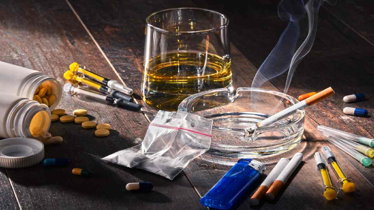 Drugs Seized : హైదరాబాద్‌లో మోస్ట్ వాంటెడ్ డ్రగ్స్ పెడ్లర్ అరెస్ట్