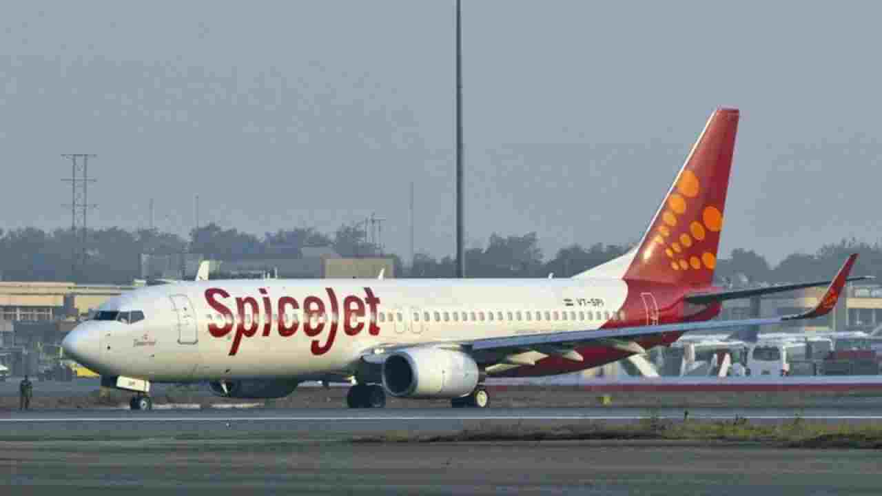 https://10tv.in/latest/indicator-light-malfunction-forces-spicejet-flight-to-land-in-karachi-455000.html