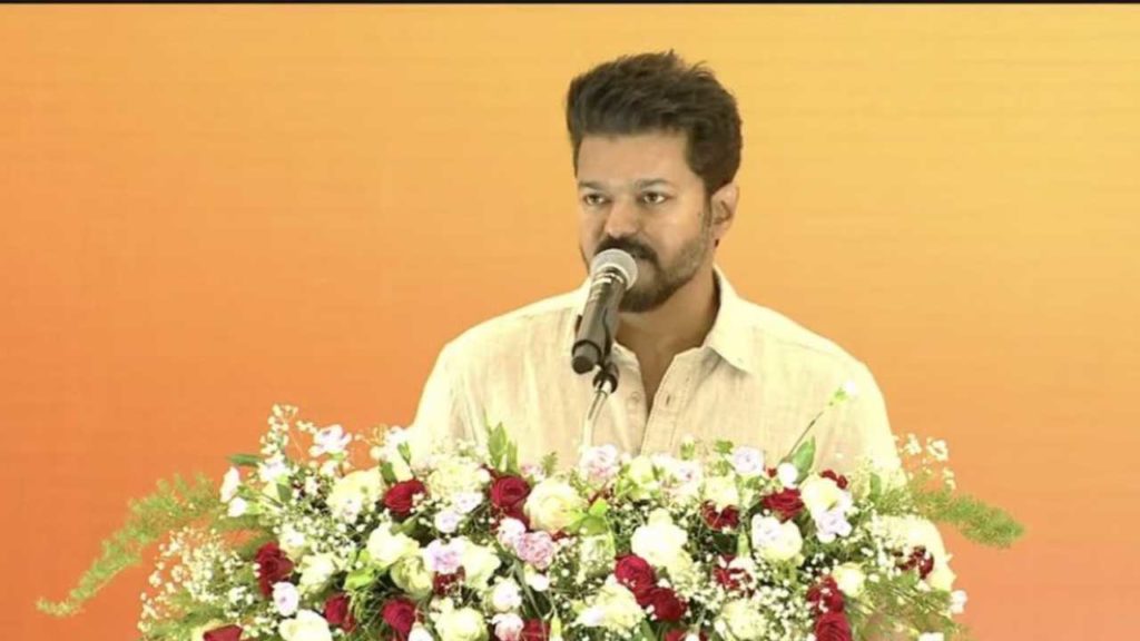 Tamil star hero thalapathy vijay comments on politics in a students event goes viral
