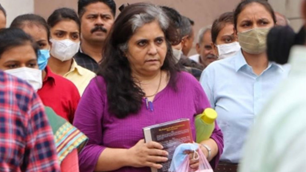 Gujarat High Court orders Teesta Setalvad to surrender after rejects her bail plea