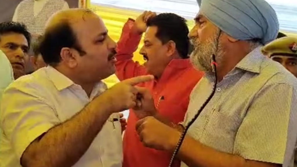 Verbal spat breaks out between BSP MP Danish Ali and BJP MLC Hari Singh Dhillon in uttar pradesh