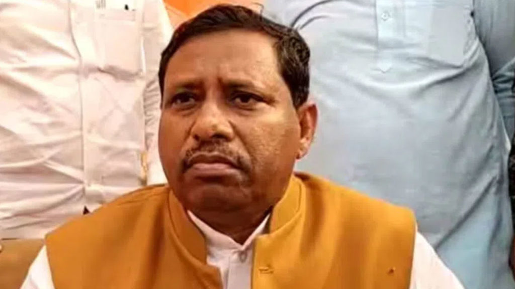 BJP MP Katheria to keep Lok Sabha seat as Agra sessions court gave stay