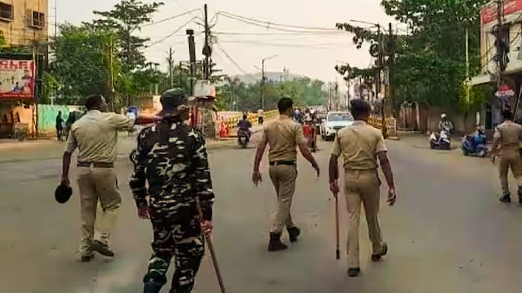 violence erupt again in manipur total curfew imposed in Imphal West and Imphal East and Bishnupur district