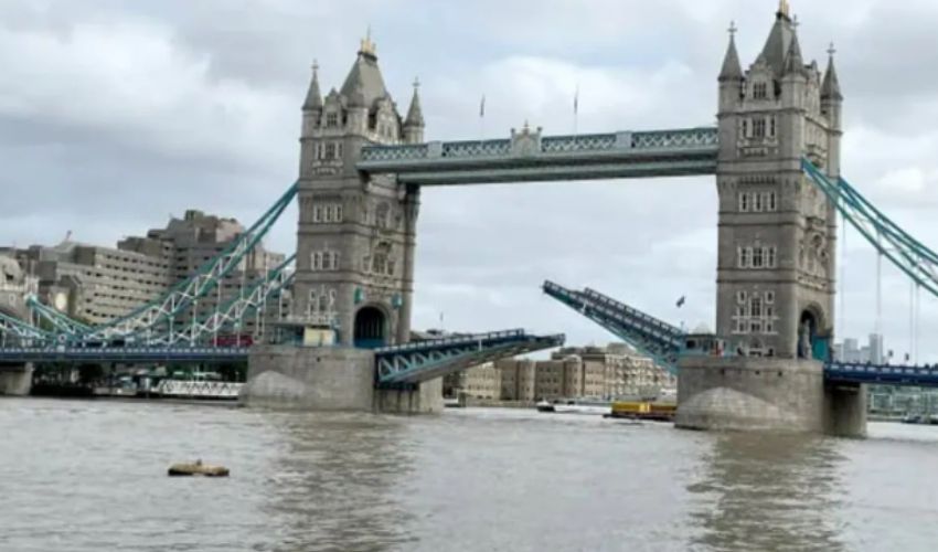 London Bridge Open