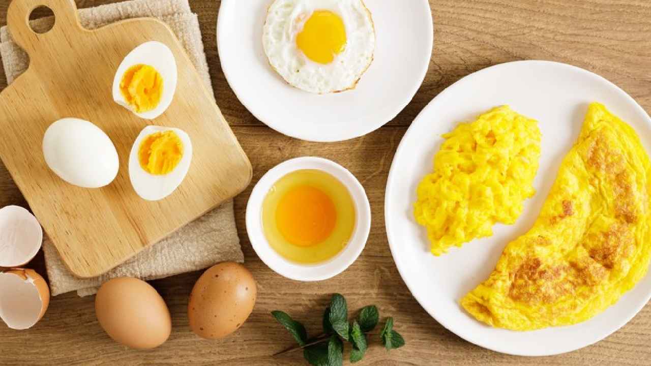 Boiled Egg Vs Omelette ఉడకబెట్టిన గుడ్డు Vs ఆమ్లెట్.. ఆరోగ్యానికి ఏది ఎక్కువ మంచిది? ఇలా