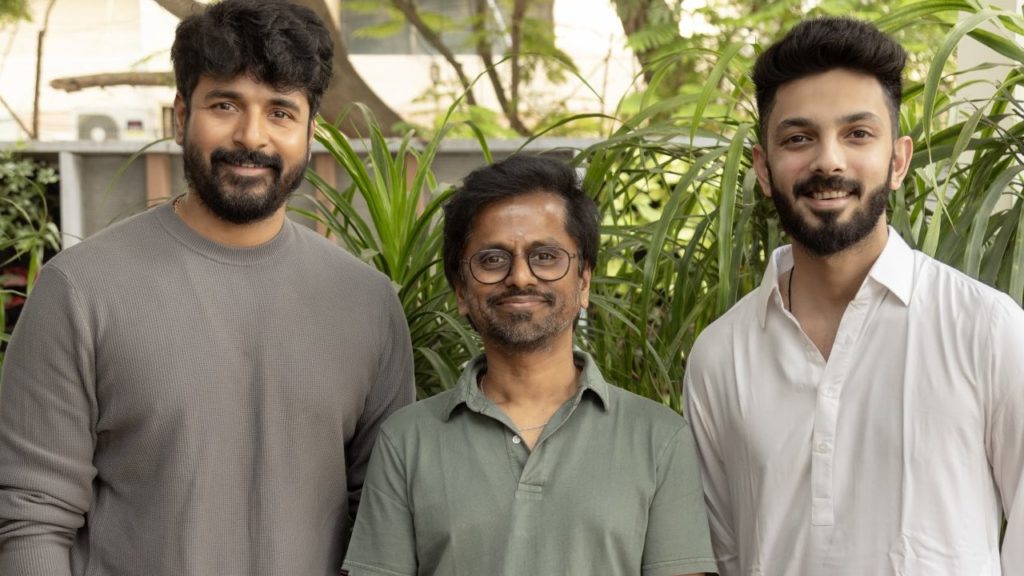 Sivakarthikeyan starts movie with director AR Murugadoss