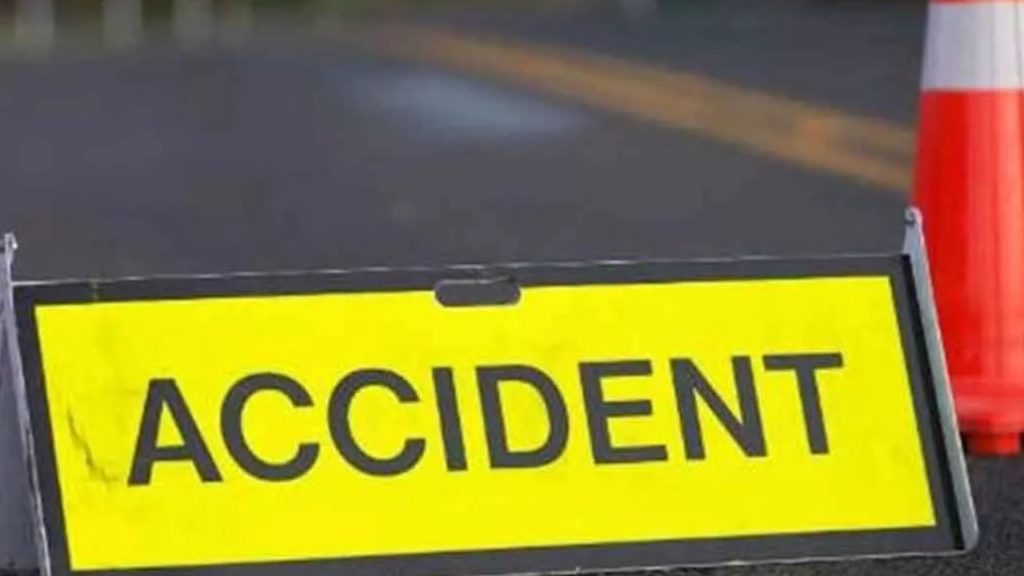 woman dies after hit by Former MLA thatikonda rajaiah car at kazipet Mandal